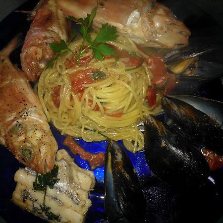 Hotel Ristorante Antica Marina Nicotera Bagian luar foto