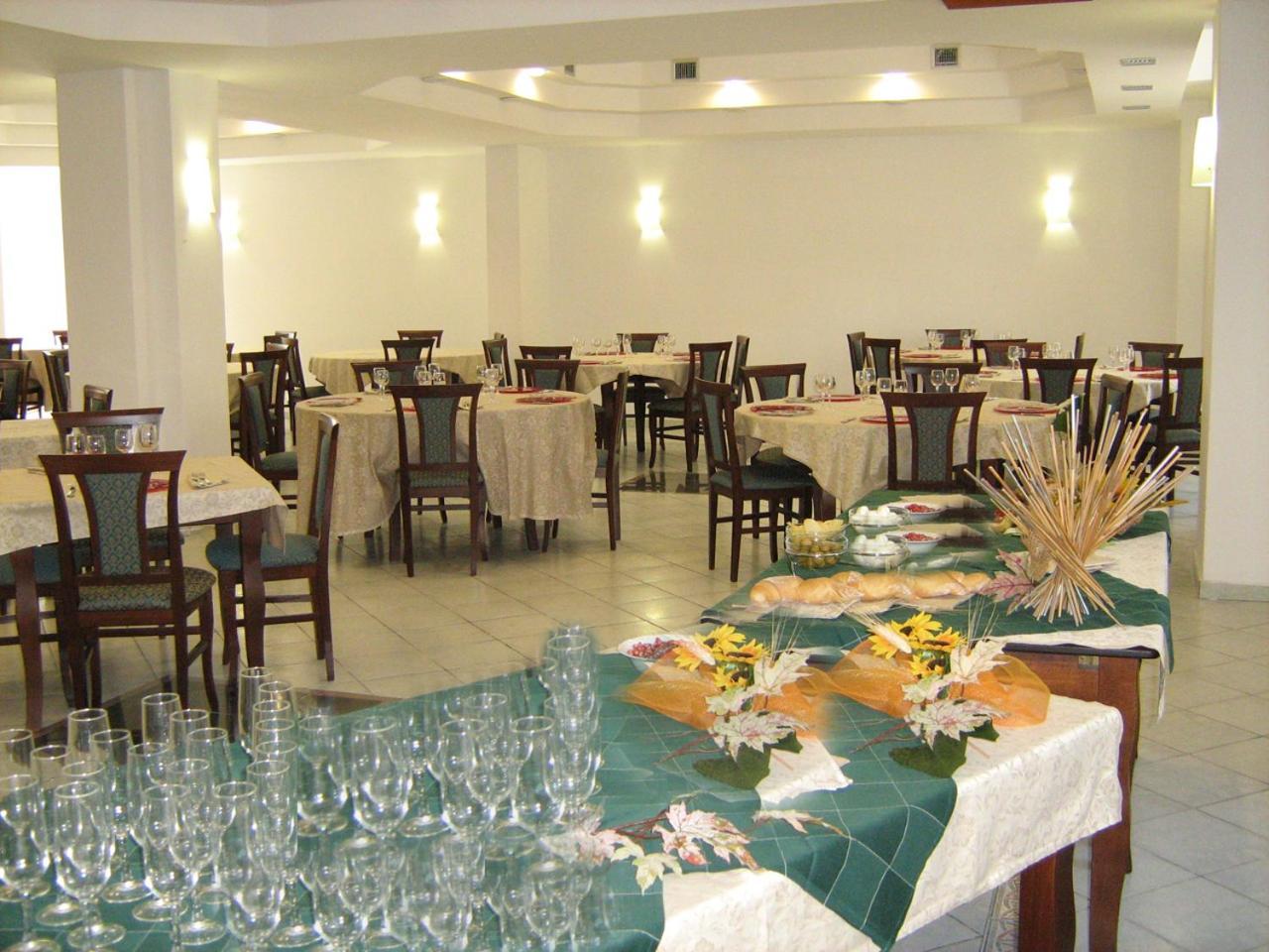 Hotel Ristorante Antica Marina Nicotera Bagian luar foto
